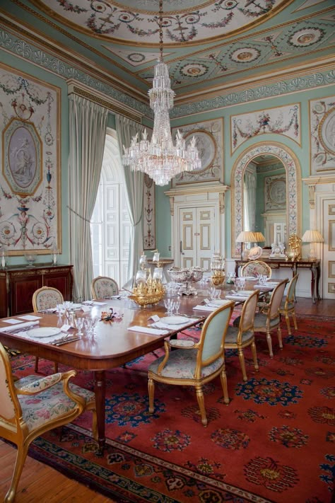 Nymphenburg Palace, Inveraray Castle, European Chic, Rococo Interior, Georgian Mansion, Luxury Dining Room, Elegant Dining Room, Salou, Luxury Dining