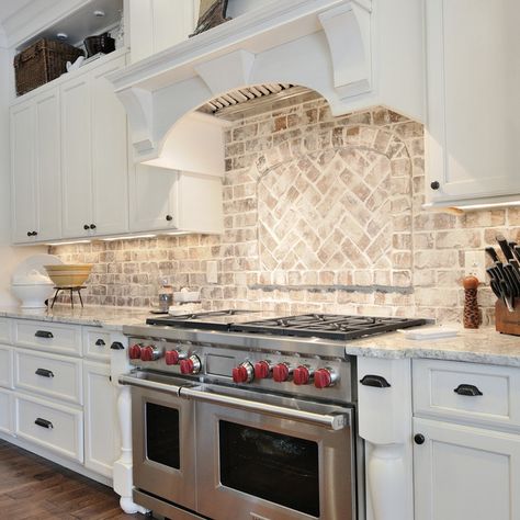 White Kitchen Interior Design, Brick Tile Backsplash, White Tile Kitchen Backsplash, White Kitchen Interior, Brick Kitchen Backsplash, Brick Backsplash Kitchen, White Tile Backsplash, Brick Kitchen, Brick Backsplash