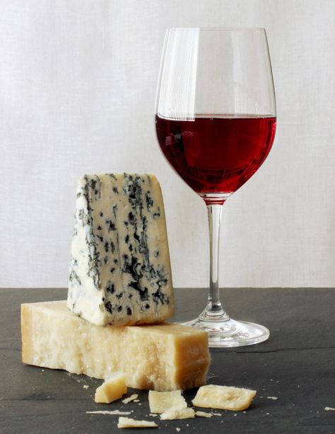 Wine Photography, Cheese Pairings, Cheese Party, Wine And Cheese, Wine Food Pairing, Wine Cheese, Cheese Platters, Wine Parties, Buy Wine