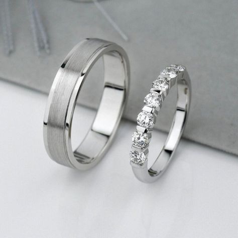 Get ready to take your relationship to the next level with these elegant and timeless wedding band sets! 💍 Made of solid 14K and 18K white gold and featuring natural, very slightly included (VS1) diamonds, these sets are perfect for engagements, weddings, or anniversaries. Personalize your bands now! #weddingbands #diamonds #solidgold #brideandgroom #eternallove  #eBay #Diamante #Handmade #Beauty #Eternity Wedding Rings For Him And Her Matching Set, Simple Wedding Rings Silver Couple, Matching Bands His And Hers, Couples Wedding Bands White Gold, Wedding Bands White Gold His And Hers, White Gold Matching Wedding Bands, Wedding Rings Male And Female, Bride And Groom Ring Sets, Matching Bride And Groom Rings