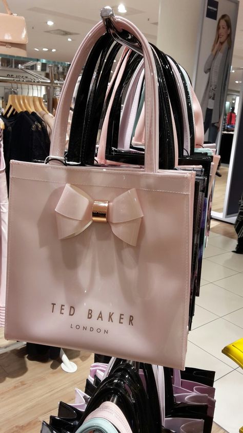 Ted Baker Aesthetic, Pink Girly Things Accessories, Baker Aesthetic, 2000s Glam, Ted Baker Bag, Luxury Bags Collection, Baby Pink Aesthetic, Bag Aesthetic, Girly Bags