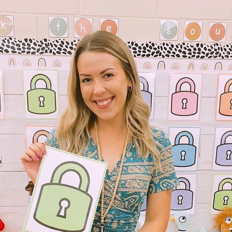 Sabrinna on Instagram: "🔐UNLOCK THE SOUNDS🔐

We have officially started unlocking the sounds to our sound wall! Each week as we learn new letters, I will remove that letters lock revealing the letter name and sound! 🤗

Covering the sounds makes them so excited and eager to unlock the new ones to come. 💖

Swipe for a close up of our sound wall and a picture of what it looks like when everything is unlocked!🔑

Sound wall pictures are from @mrswintersbliss on TPT 

Sound wall locks are from @whimsyworkshop_teaching on TPT

#classroomsetup #kindergartensetup #backtoschool #newteachertips #newteachertip #firstdayofschool #firstweekofschool #firstdayofkindergarten
#socialemotionalclassroom
#bohoclassroom #bohoclassroomdecor #bohoteacher #consciousdiscipline #mindfulclassrooms #mindfulclassr Sound Walls In Classroom, Sound Wall Kindergarten, Classroom Borders, Boho Teacher, Sound Wall, Conscious Discipline, Reading Specialist, Letter Of The Week, Kindergarten Class