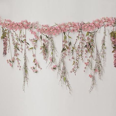 Photographer Backdrop, Background Flowers, Natural Bedding, Decor Pillows, Shelves In Bedroom, Flowers Pink, Backdrop Decorations, Pink Baby Shower, Summer Diy