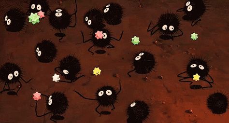 Dust - GIF - Studio Ghibli Moving Lockscreen, All Studio Ghibli Movies, Candy Stars, Art Studio Ghibli, Hayao Miyazaki Movies, Soot Sprite, Chihiro Y Haku, Soot Sprites, Studio Ghibli Movies