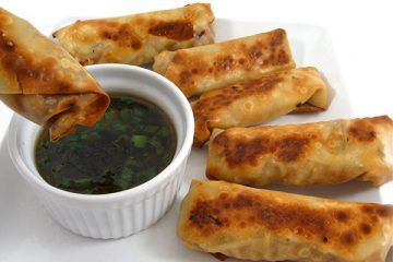 8 Baked Not Fried Favorites Panda Express Egg Rolls, Vegetarian Egg Rolls, Turkey Egg, Baked Egg, Ww Points, Healthy Baked, Baked Turkey, Panda Express, Roll Recipe