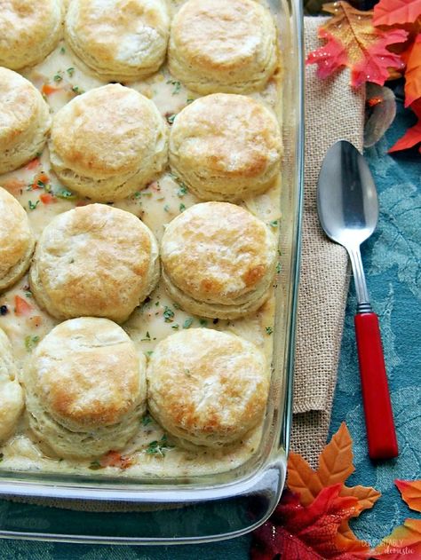 Turkey-Biscuit-Casserole is a delicious dish that makes great use of leftover turkey or chicken. The creamy casserole features an easy homemade sauce that is studded with vegetables and topped with golden, buttery biscuits. @comfortdomestic www.comfortablydomestic.com Leftover Thanksgiving Turkey Recipes, Easy Leftover Turkey Recipes, Creamy Casserole, Turkey Noodle Casserole, Turkey And Dumplings, Leftover Turkey Casserole, Biscuits Casserole, Turkey Soup Recipe, Turkey Casserole