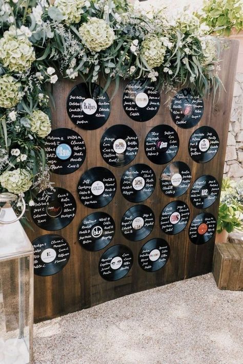 Record Wall Wedding, Vinyl Centerpieces Wedding, Vinyl Record Wedding Seating Chart, Vinyl Record Backdrop, Vinyl Seating Chart Wedding, Vinyl Record Centerpiece Ideas, Music Theme Party Decorations, Music Wedding Invitations, Music Theme Party