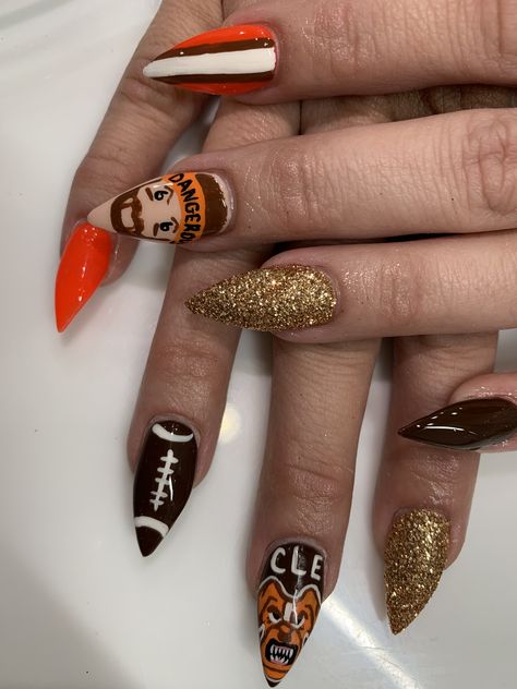 Lysa at Angel Nail Spa in Brunswick OH does a BOMB ass job! Cleveland Browns Nails, Brown Nail Art, Angel Nails, Brown Nails, Nail Spa, Cleveland Browns, Nail Ideas, Cleveland, Spa