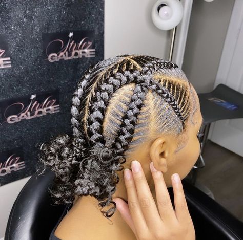 X Braids Hairstyles, Cross Cross Braids Into Bun, Cornrows With Buns, Criss Cross Feed In Braids, Jumbo Feed In Braids, 5 Stitch Feed In Braids, Cute Quick Braided Hairstyles, Boho Feed In Braids, Crisscross Braids