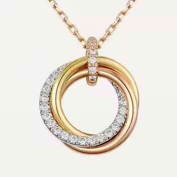 Trinity necklace Simple Diamond Jewelry, Trinity Necklace, Cartier Tank, Pendant Design, Sparkle Diamonds, Gold Gold, Pendant Set, Ring Necklace, Cartier