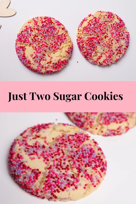 Two Sugar Cookies- Yes! Just TWO sugar cookies! Crisp, soft and chewy centers! A one bowl recipe that is ready in just minutes. The best part: no chill needed! Cookie Recipes Small Batch, Sugar Cookie Cutouts, Small Batch Sugar Cookies, Small Batch Cookie Recipe, Drop Sugar Cookies, Batch Baking, Small Batch Baking, Double Chocolate Cookies, Cookie Spread