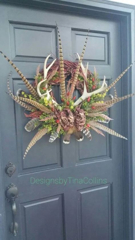 Antler Christmas Decor, Pheasant Feather Decor, Deer Antler Wreath, Hunting Wreath, Antler Display, Pinecone Art, Antler Crown, Deer Antler Crafts, Christmas Crown