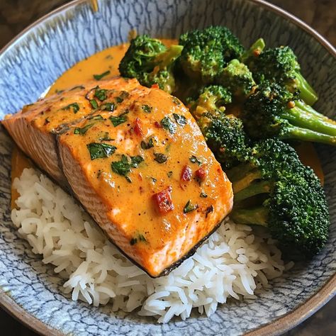 make Coconut Curry Salmon with Broccoli, a flavorful and healthy dish perfect for any meal. Easy, delicious, and full of nutrients. Coconut Curry Salmon, Coconut Salmon, Salmon With Broccoli, How To Make Lobster, Curry Salmon, Lobster Ravioli, Lemon Butter Sauce, Garlic Butter Sauce, Mango Coconut