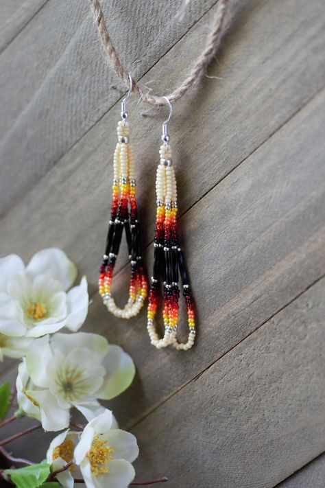 Native American Beaded Earrings Tutorial, Native Beaded Jewelry, Flat Beaded Earrings, Silver Beaded Earrings, Indigenous Earrings Beaded, Beaded Wedding Earrings, Seed Bead Earrings Patterns, Beaded Mmiw Earrings, Indigenous Beaded Earrings