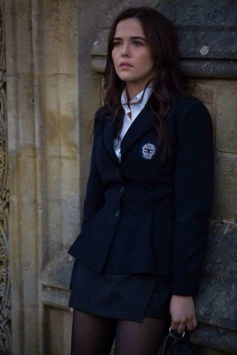 Vampire Academy still of Rose Boarding School Aesthetic, Academy Uniforms, Rose Hathaway, School Uniform Fashion, Zoey Deutch, Vampire Academy, Preppy Girl, Uniform Fashion, Boarding School