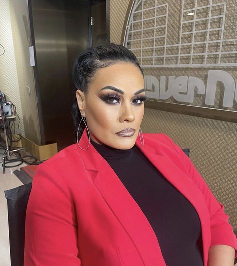 Tamina Snuka, Glossy Lips Makeup, Best Instagram Photos, Cool Instagram, Best Pics, Feb 8, Glossy Lips, Lip Makeup, Wwe