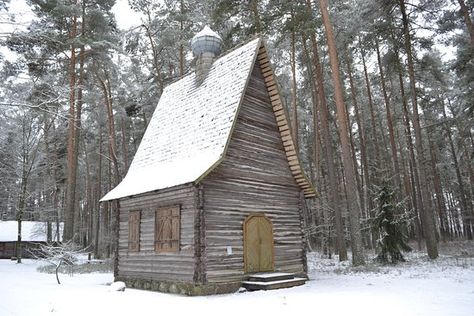 Latvian Architecture, Open Air Museum, Air Museum, Traditional Houses, European Architecture, Timber House, Food Court, Latvia, Traditional House