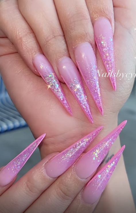 Pink Christmas Nails Stiletto, Pink Gel Stilleto Nails, Pink Stelito Nails, Glitter Stiletto Nails Sparkle, Pink Glitter Stiletto Nails, Pink Glitter Stilleto Nails, Neon Pink Stiletto Nails, Gold Stiletto Nails, Almond Nails Pink