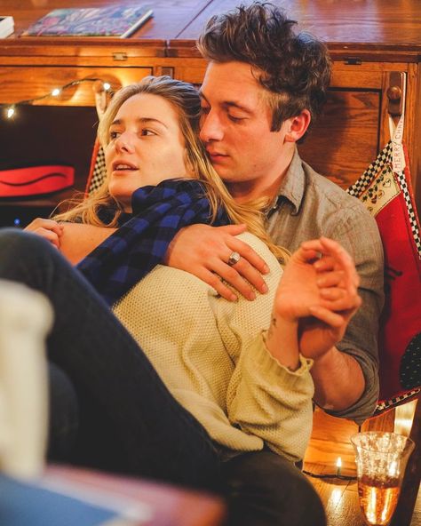 Jeremy Allen White and Addison Timlin Christmas 2017 Photo Shane Dawson And Ryland, Chuck Wicks, Movie 43, Addison Timlin, Katherine Schwarzenegger, Lovely Moments, With Girlfriend, Allen White, Jeremy Allen White