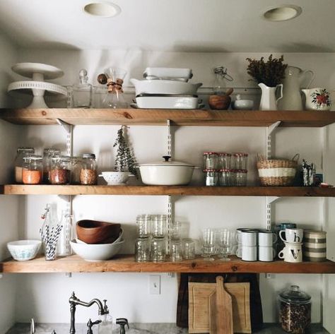 simply-divine-creation: Sarah Hart Bamboo Spice Rack, Step Shelves, Cabinet Spice Rack, Laura Wright, Green Juice, Open Shelves, Decor Minimalist, Kitchen Shelves, Counter Top