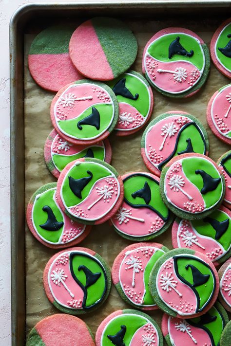 Inspired by the movie "Wicked" Wicked Movie Food Ideas, Wicked Sugar Cookies, Wicked Snack Ideas, Wicked Cookies Decorated, Wicked Themed Snacks, Wicked Snacks, Wicked Cake Ideas, Wicked Party Ideas, Wicked Themed Party