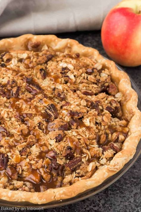 Caramel Dutch Apple Pie, Caramel Apple Pie Recipes, Apple Crisp Pie, Apple Pecan Pie, Crumb Pie, Apple Crumble Pie, Crumble Pie, Apple Streusel, Dutch Apple Pie