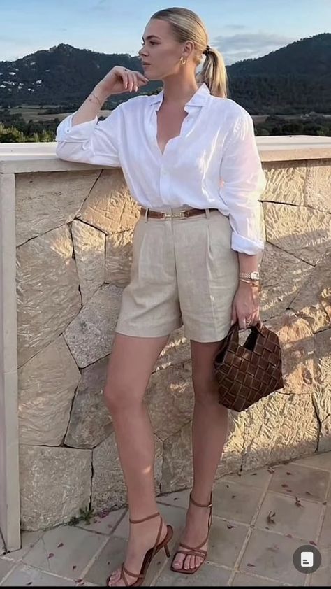 Tan Outfits, Casual Brunch Outfit, Look Office, European Summer Outfits, Spring Capsule Wardrobe, Style Sportif, European Summer, 가을 패션, Cute Summer Outfits