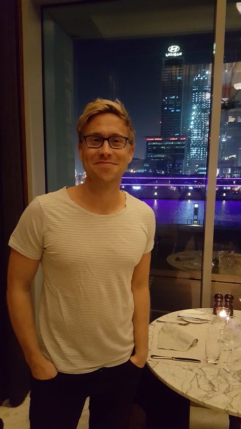 Russell Howard Crush Photos, British Comedians, Russell Howard, Is It Hot In Here, Comedy Actors, Fit Guys, Fan Girling, British Comedy, Interesting Pictures