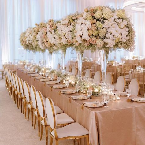 TableclothsFactory on Instagram: "'Tassels on the menus, baby’s breath, tall centerpieces…' - @xquisiteevents #regram. Such an awesome setup! This floral arrangement looks absolutely magical! Fantastic job! 🪄 Be sure to tag @tableclothsfactory on your Instagram pics for the chance to be featured on our Instagram page! - - - - #babysbreath #glassvase #vases #vasearrangement #orchidflower #flower_perfection #ceremonyflowers #flowers #weddingflowers #artificialflowers #flowerdecor #floatingcandles Nevada Wedding, Wedding Accesories, Tall Centerpieces, Baby S Breath, Vase Arrangements, Ceremony Flowers, Peaches N Cream, Beautiful Chair, Instagram Pics