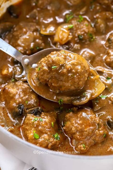 Elderly Food Meals, Salisbury Steak Meatballs Stovetop, Frozen Meatball Ideas, Salisbury Meatballs Crockpot, Meat Ball Dinner Ideas, Meat Dishes For Dinner, Recipes Using Meatballs, Sauce For Meatballs, Easy Meatball Recipes