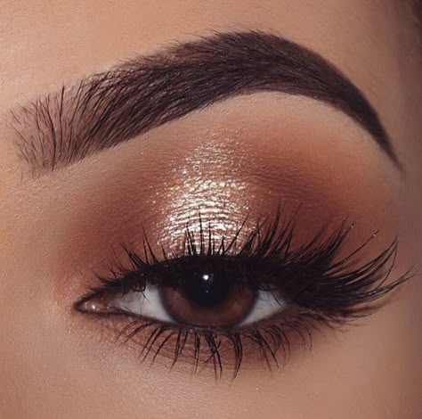 Womans Tattoos, Eyemakeup Glam, Aesthetic Makeup Wallpaper, Cowgirl Makeup, Maroon Makeup, Burgundy Eye Makeup, Makeup Wallpaper, Wallpaper Makeup, Eye Makeup Images