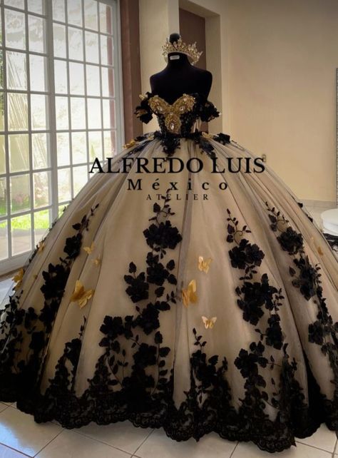 Champagne Quinceanera, Black Quinceanera, Vestido Charro, Champagne Quinceanera Dresses, Mexican Quinceanera Dresses, Charro Quinceanera Dresses, Quinceanera Themes Dresses, Quincenera Dresses, Black Wedding Gowns