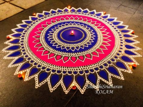 Rangoli Well, Mandala Kolam, Rangoli Designs For Diwali, Rangoli Designs For Competition, Indian Rangoli Designs, Easy Rangoli Designs Videos, Very Easy Rangoli Designs, Rangoli Designs Photos, Rangoli Designs Simple Diwali