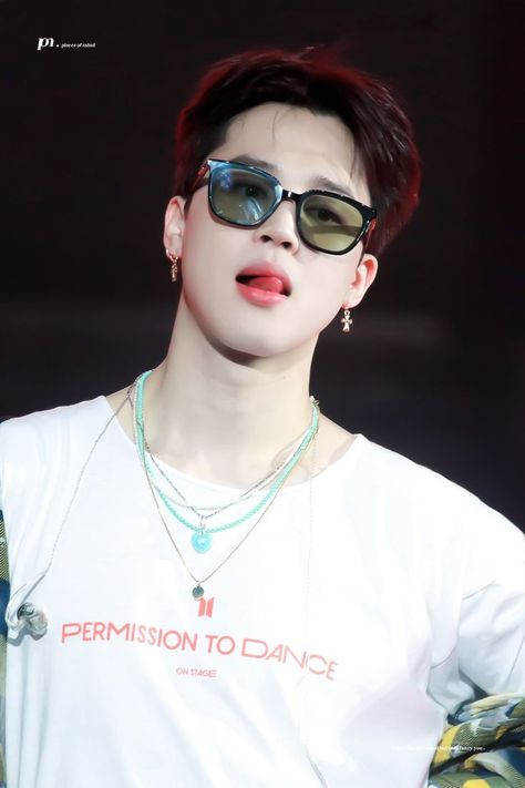 Concert Permission to Dance Las Vegas 2022 / concierto #jimin #parkjimin #bangtansoyoendan #bts #bangtansoyoendan #wallpaper #photos #handsome #model #postcard #photoshoot #fotos Kang Ho Song, Bts Cute, Ptd On Stage, Park Jimin Cute, Jimin Wallpaper, Park Jimin Bts, Bts Concert, Bts Members, Bts Twt