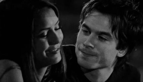 Damon Looking At Elena, Look Of Love Couples Eyes, Delena Aesthetic, Damon Y Elena, Damon And Elena, Damon Elena, Ian And Nina, The Look Of Love, Look Of Love