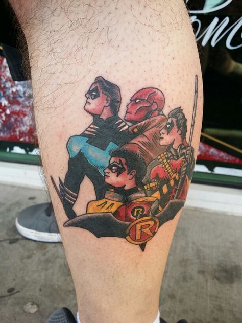 Traditional Batman Robins Tattoo by Steve Rieck (Las Vegas, NV and Syracuse, NY) Batman American Traditional Tattoo, Dc Robin Tattoo, Batman And Robin Tattoo, Robins Tattoo, Robin Tattoo Design, Batman Tattoos, Robin Tattoo, Dc Tattoo, Robin Batman