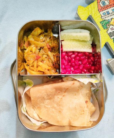 Tiffin box ideas for school Office and college Lunch Box Snack Ideas, Tiffin Box Ideas, Snack Ideas For Kids, Box Snack, Tiffin Box, Lunch Box Snacks, Kids Lunchbox, Kids Snacks, Kids Lunch