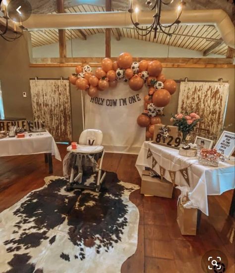 Trail Ride Birthday Party, 1st Western Birthday Party, Herd You Were One Birthday, Cute Country Birthday Party Ideas, Neutral Party Decor Birthday, Neutral Western Party, Cow Themed Birthday Party Games, Wrangler Birthday Party, Cowhide Birthday Party