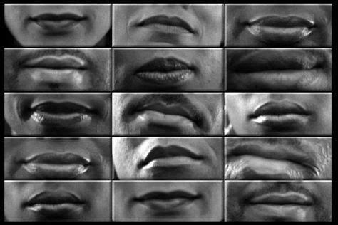 Easy to Remember, 2001 - Lorna Simpson Studio Lorna Simpson, Denver Art Museum, Denver Art, Multiple Images, Miami Art, Whitney Museum, Black And White Film, Artist Models, Museum Of Contemporary Art