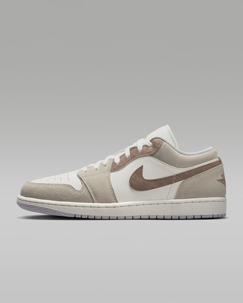 An AJ1 in easy-to-style neutrals? Game over. Smooth leather and soft suede add a premium feel. Plus, Nike Air cushioning helps keep every step comfortable. So, where are you going to take ‘em? Shown: Legend Light Brown/Sail/Neutral Grey/Archaeo Brown Style: HF1567-200 Air Jordan Low, Jordan Low, Nike Air Jordan 1 Low, New Nike Air, Air Jordan 1 Low, Jordan 1 Low, Branding Packaging, Brown Fashion, Shoes Nike