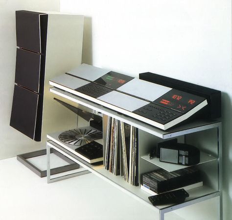 Hifi Music System, Vintage Bangs, Sound Room, 80s Interior, Audio Room, Bang Olufsen, Audio Design, Bang And Olufsen, Steel Furniture