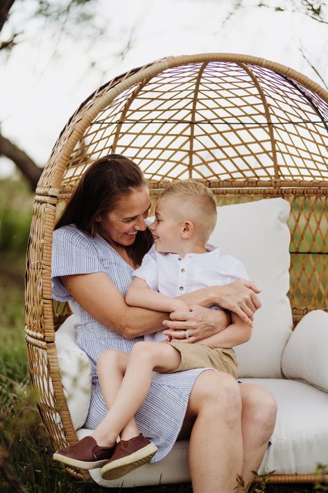 #bohophotography #cmpfotos #lifestylesession #bohomomandme #northernillinois #byronil #boho #eggchair Egg Chair Photoshoot Outside, Egg Chair Photoshoot, Peacock Chair Photoshoot Mommy And Me, Boho Egg Chair Photoshoot, Peacock Chair Mini Session, Mother’s Day Session, Boho Chair Maternity Photos, Chair Photoshoot, Camera Photoshoot