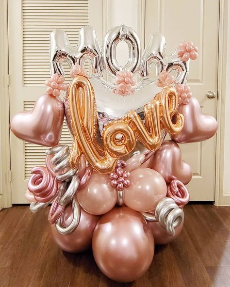 Natty Balloons on Instagram: “Happy mother's day. Balloon Bouquet #balloonsdecoration #balloonbouquet #happymothersday #houstonevents #houstondecorations…” Mothers Day Balloons Bouquets, Mothers Day Balloons, Mather Day, Balloons Decor, Balloon Crafts, Balloon Decor, Balloon Bouquet, Balloon Garland, Ornament Wreath