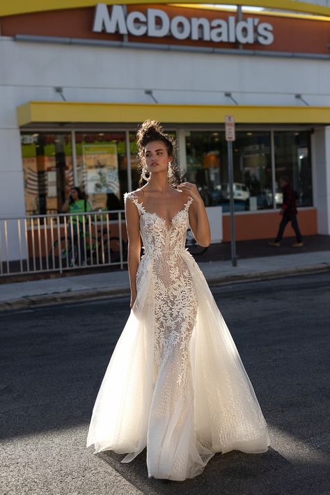 Wedding Dress Cinderella, Miami Wedding Dress, Wedding Dress Empire, Wedding Dress Tea Length, Wedding Dress Black, Berta Wedding Dress, Berta Bridal, A Wedding Dress, Wedding Dress Inspiration