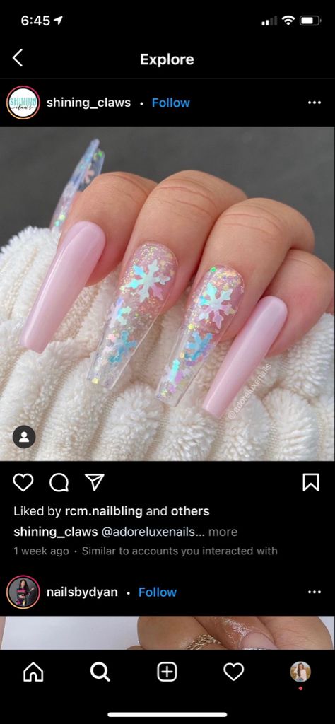 Pink Snowflake Nails, Pink Winter Nails, Lemon Nails, Pink Snowflake, Encapsulated Nails, Winter Nails Acrylic, Cute Christmas Nails, Pink Winter, Snowflake Nails