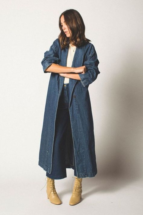 On Our Radar: Fall Wardrobe Staples - The Fold | In love with this denim coat-dress Tailored Denim Jacket, Denim Coat Outfit, Duster Coat Outfit, Denim Duster Coat, Dress Coat Outfit, Long Denim Coat, Denim Duster, Fall Wardrobe Staples, Trench Coat Outfit