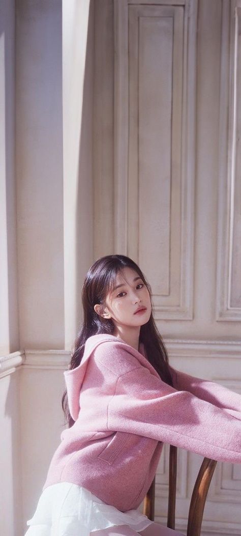 Coquette Wonyoung Wallpaper, Gg Kpop Wallpaper, Pink Wonyoung Wallpaper, Wonyoung Ive Wallpapers, Wonyoung Core, Wonyoungism Wallpaper, Ive Wallpaper, Wonyoung Wallpaper, Soft Kidcore Aesthetic