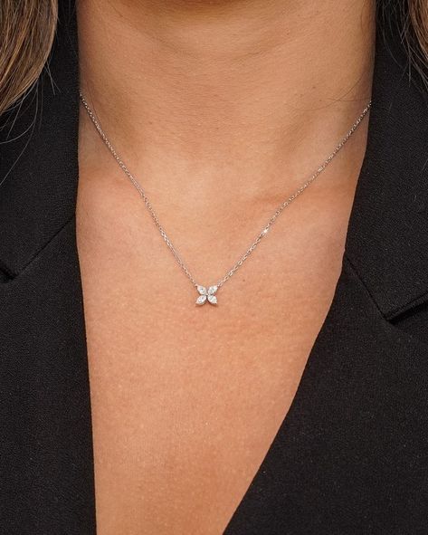 Our beautiful Lily Diamond Necklace, adorned with four sparkling marquise diamonds, captures the essence of elegance and grace. 🌸✨ Perfect for adding a touch of sophistication to any outfit. Shop this stunning gold necklace and embrace the beauty of everyday luxury. Everyday elegance. Necklace set. Simple diamond necklace. Natural diamond. Diamond necklace designs. Bridal diamond necklace. Luxury Minimalist White Gold Diamond Necklace, Minimalist Single Cut Diamond Necklace For Everyday Luxury, Luxury Minimalist Diamond Necklace With Delicate Chain, Minimalist Luxury Necklace With Diamond Accents, Minimalist Polished Diamond Necklace For Gift, Diamond Necklace Simple, Bridal Diamond Necklace, Diamond Necklace Designs, Simple Diamonds