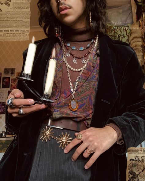 Queer Prom Outfit, Boho Witch Outfits, Portland Aesthetic, Marceline Fashion, Whimsy Witch, 70’s Hair, Maximalist Fashion, 70s Outfits, 70’s Fashion