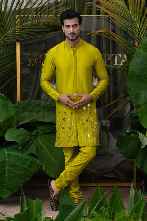 Buy Runit Gupta Green Chanderi Silk Acrylic Work Kurta Set Online | Aza Fashions Runit Gupta, Stylish Boy Clothes, Indian Wedding Clothes For Men, Mens Indian Wear, Wedding Kurta, Boys Kurta Design, Wedding Kurta For Men, Haldi Outfits, Indian Groom Wear